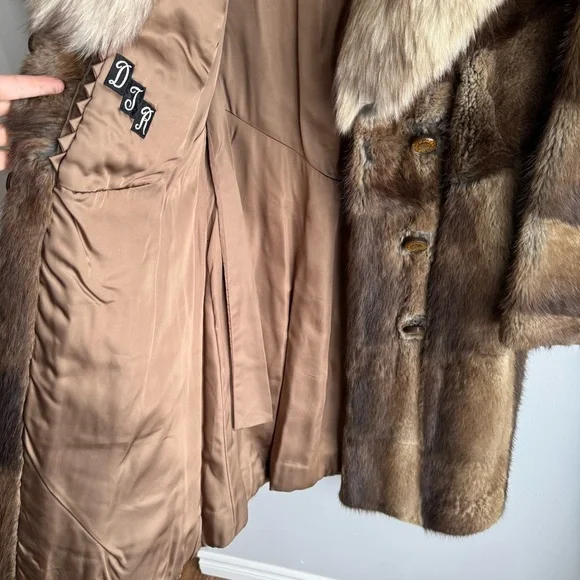 Vintage 70s Penny Lane Raccoon Fur Coat Fox Collar XS/S Longline Boho Statement - Picture 16 of 16